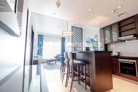 Apartment in Abu Dhabi, UAE 1 bedroom, 97 sq.m. № 647169 - photo 4