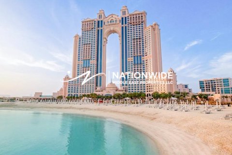 Apartment in Abu Dhabi, UAE 1 bedroom, 97 sq.m. № 647169 - photo 1
