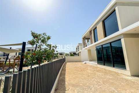 Vilë në Tilal Al Ghaf, Dubai, Emiratet e Bashkuara Arabe 5 dhoma gjumi, 527 m2. № 626946 - Foto 20