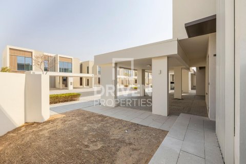 Снять в аренду виллу в The Valley, Дубай, ОАЭ 4 спальни, 255м2, № 655573 - фото 21