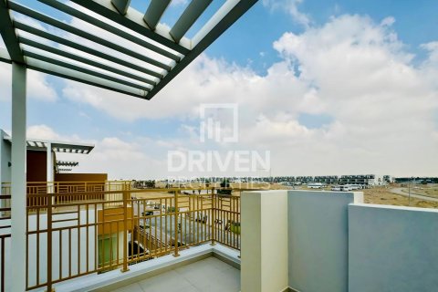 Townhouse in DAMAC Hills (Akoya by DAMAC), Dubai, UAE 3 bedrooms, 170 sq.m. № 655576 - photo 12