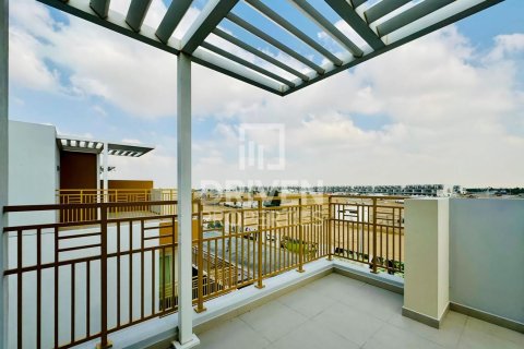 Townhouse in DAMAC Hills (Akoya by DAMAC), Dubai, UAE 3 bedrooms, 170 sq.m. № 655576 - photo 16
