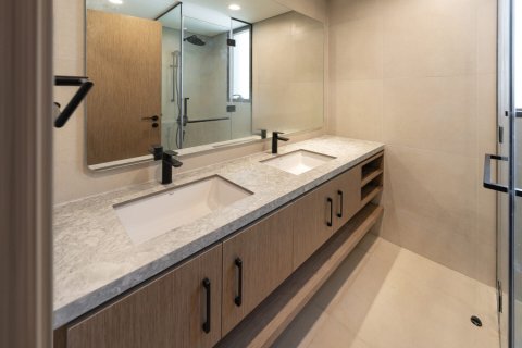 Apartment in Dubai Land, Dubai, UAE 3 bedrooms, 166 sq.m. № 699296 - photo 19