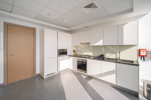 Διαμέρισμα σε Al Satwa, Dubai, ΗΑΕ 2 υπνοδωμάτια, 180 τ.μ. Αρ. 699295 - φωτογραφία 2