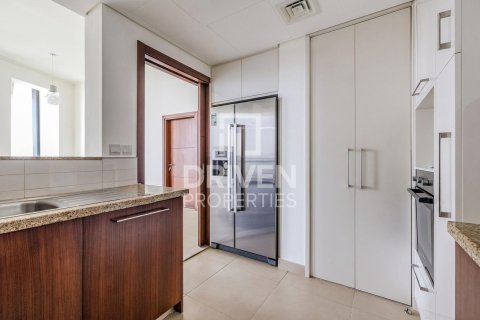 Купить квартиру в Даунтаун Дубай (Даунтаун Бурдж Дубай), Дубай, ОАЭ 2 спальни, 124.3м2, № 742690 - фото 5