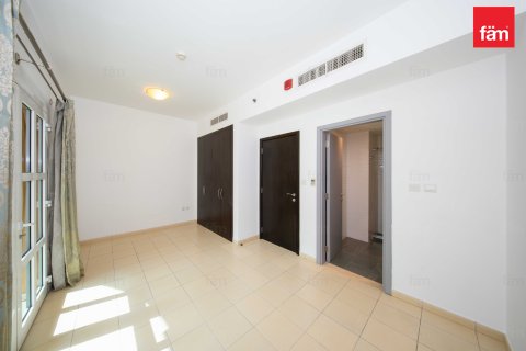 Dubai, UAE의 판매용 타운하우스 침실 4개, 134.8제곱미터 번호 660458 - 사진 14