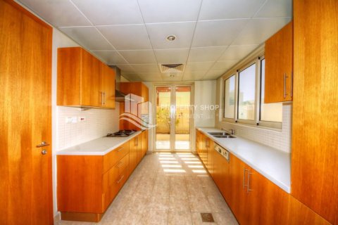 Villa para venda em Al Raha Gardens, Abu Dhabi, EAU 4 quartos, 289 m2 № 716166 - foto 3