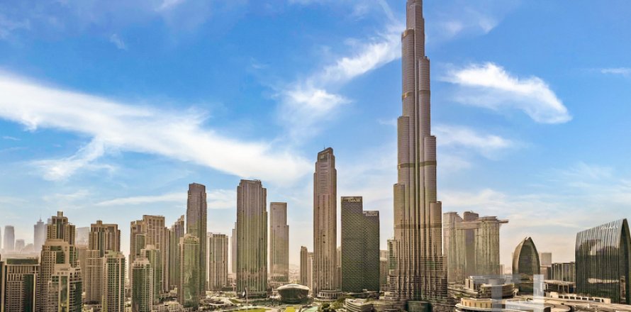 Apartment in Burj Khalifa, Dubai, UAE 2 bedrooms, 172 sq.m. № 586362