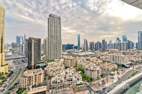 Apartment in Burj Khalifa, Dubai, UAE 2 bedrooms, 172 sq.m. № 586362 - photo 18