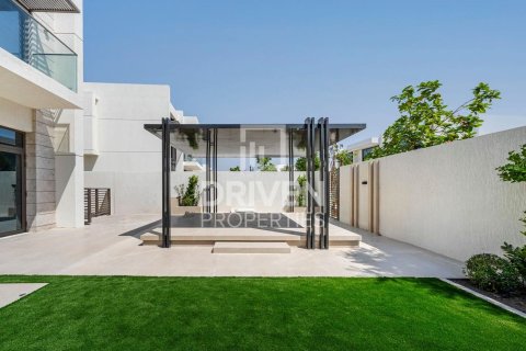 Vila v Mohammed Bin Rashid City, Dubai, SAE 5 spální, 635 m2 č. 655045 - Fotografia 4