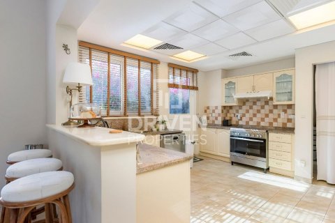 Villa itt: Dubai Sports City, EAE, 5 hálószoba, 412 m², azonosító: 602851 - fénykép 9