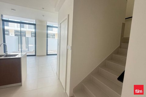 Dubai, UAE의 임대용 빌라 침실 3개, 137.8제곱미터 번호 632773 - 사진 6