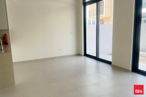 Dubai, UAE의 임대용 빌라 침실 3개, 137.8제곱미터 번호 632773 - 사진 9
