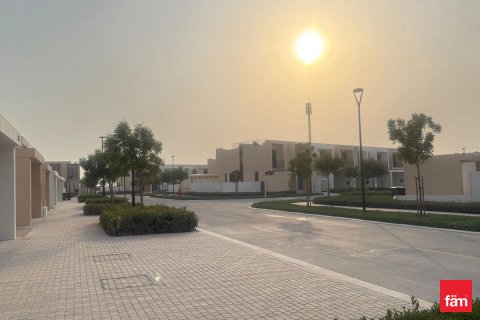 Dubai, UAE의 임대용 빌라 침실 3개, 137.8제곱미터 번호 632773 - 사진 30