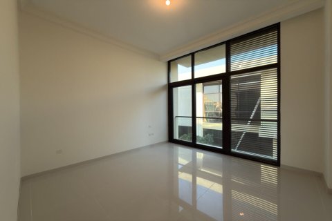 Villa para arrendamento em DAMAC Hills (Akoya by DAMAC), Dubai, EAU 3 quartos, 260 m2 № 688366 - foto 18