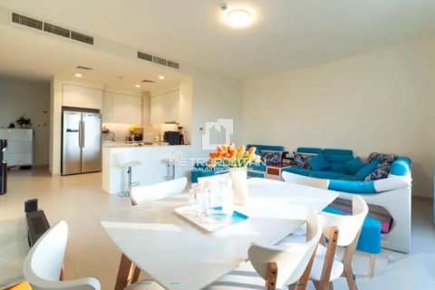 Apartment in Dubai South (Dubai World Central), Dubai, UAE 2 bedrooms, 113 sq.m. № 593187 - photo 5