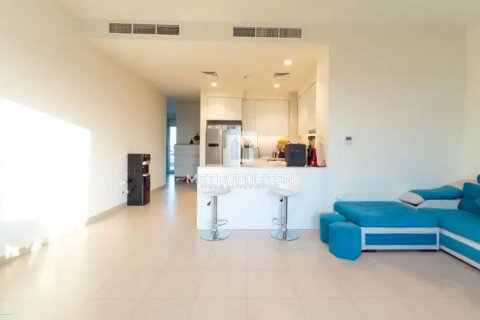 Apartment in Dubai South (Dubai World Central), Dubai, UAE 2 bedrooms, 113 sq.m. № 593187 - photo 8