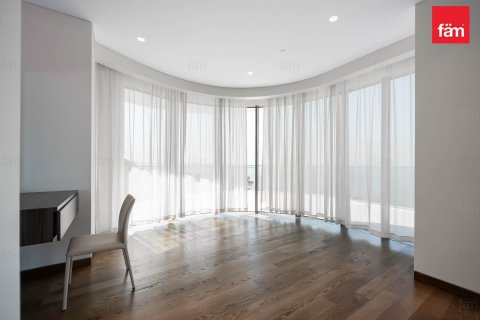 Střešní byt v Palm Jumeirah, Dubai, SAE 3 ložnice, 618.6 m² Č.: 601461 - fotografie 5