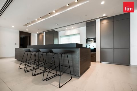 Střešní byt v Palm Jumeirah, Dubai, SAE 3 ložnice, 618.6 m² Č.: 601461 - fotografie 27