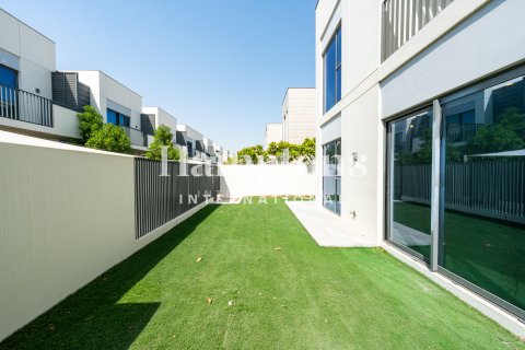 Stadthaus zur Miete in Arabian Ranches 3, Dubai, VAE 4 Schlafzimmer, 240.99038200 m2 Nr. 739705 - Foto 8