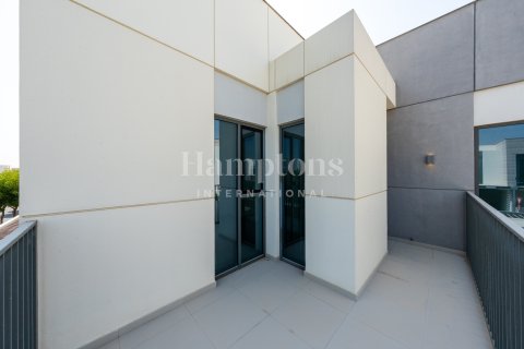 Casa urbana para arrendamento em Arabian Ranches 3, Dubai, EAU 4 quartos, 240.99038200 m2 № 739705 - foto 24