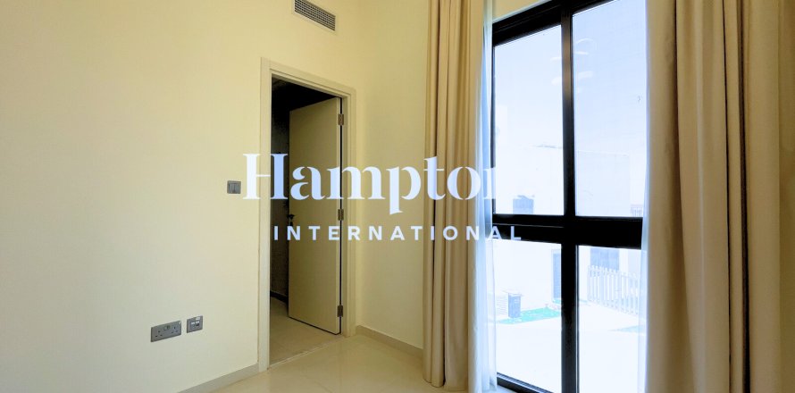 Radhus i Dubai, UAE 3 sovrum, 299.01 kvm Nr. 651637