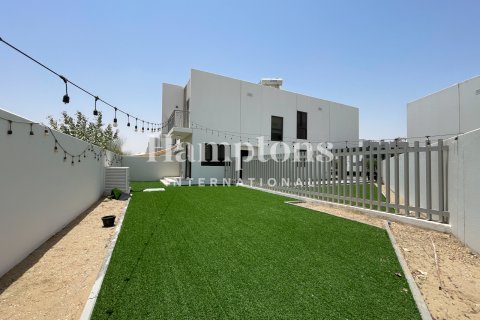 Radhus uthyres i Dubai, UAE 3 sovrum, 299.01016356 kvm Nr. 651637 - fotografi 13