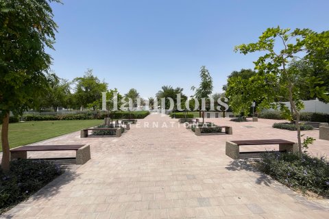 Radhus uthyres i Dubai, UAE 3 sovrum, 299.01016356 kvm Nr. 651637 - fotografi 4