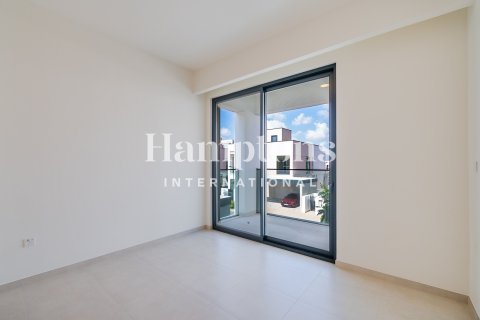 Villa zur Miete in Arabian Ranches 3, Dubai, VAE 4 Schlafzimmer, 450.85825900 m2 Nr. 695673 - Foto 16