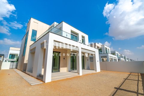 Villa zur Miete in Arabian Ranches 3, Dubai, VAE 4 Schlafzimmer, 450.85825900 m2 Nr. 695673 - Foto 3