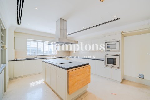 Dupleks u Jumeirah Beach Residence, Dubai, UAE 585.92 m2, 4 spavaćih soba Br. 695679