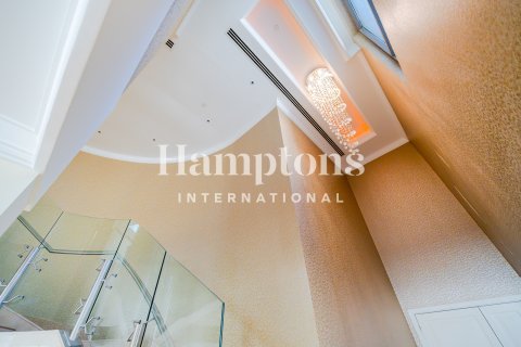 Dupleks di Jumeirah Beach Residence, Dubai, UAE 4 bilik tidur, 585.91971137 meter persegi № 695679 - foto 13