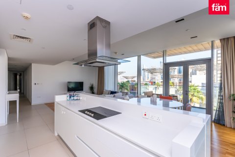 Üürile anda korter asukohaga Dubai, AÜE: 3 magamistoaga, 195.1 m² Nr 655685 - pilt 3