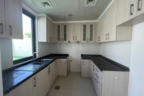 Снять в аренду таунхаус в Рим, Дубай, ОАЭ 3 спальни, 298.1м2, № 655686 - фото 8