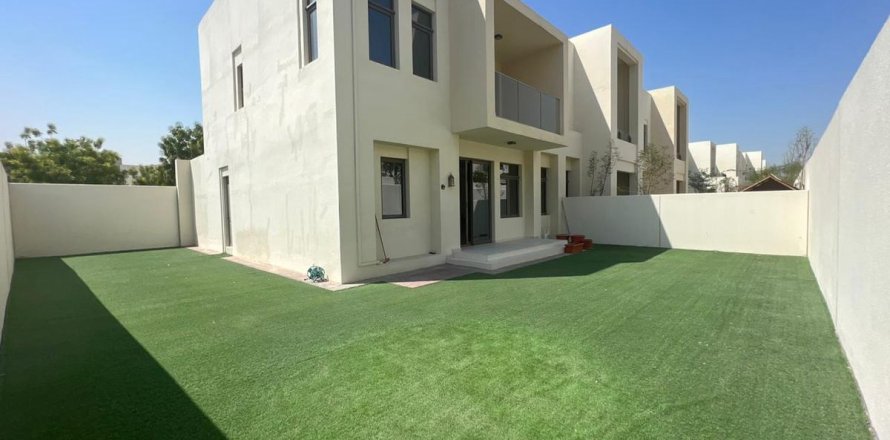 Таунхаус в Рим, Дубай, ОАЭ 3 спальни, 298.1м2 № 655686