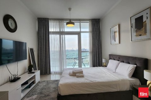 Apartment til salg i Dubai, UAE 38.3 kvm № 728125 - foto 12