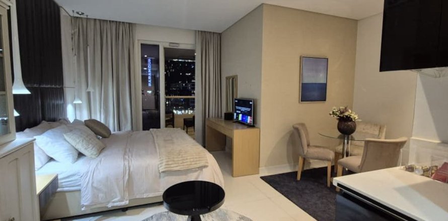 Apartman u Business Bay, Dubai, UAE 45.2 m2 Br. 728124