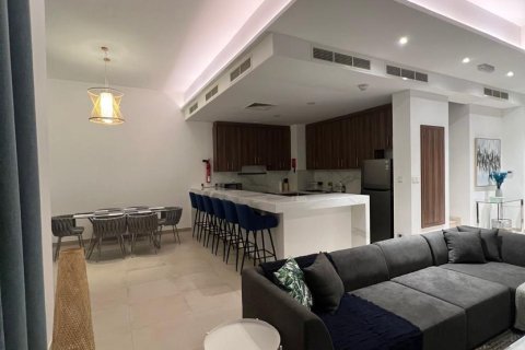 Radhus till försäljning i Ras Al Khaimah, UAE 3 sovrum, 305 kvm Nr. 734745 - fotografi 8