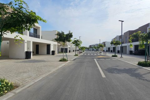 阿联酋 Ras Al Khaimah 待售 : 2 卧, 235 平方米 , 编号734684 - 照片 3