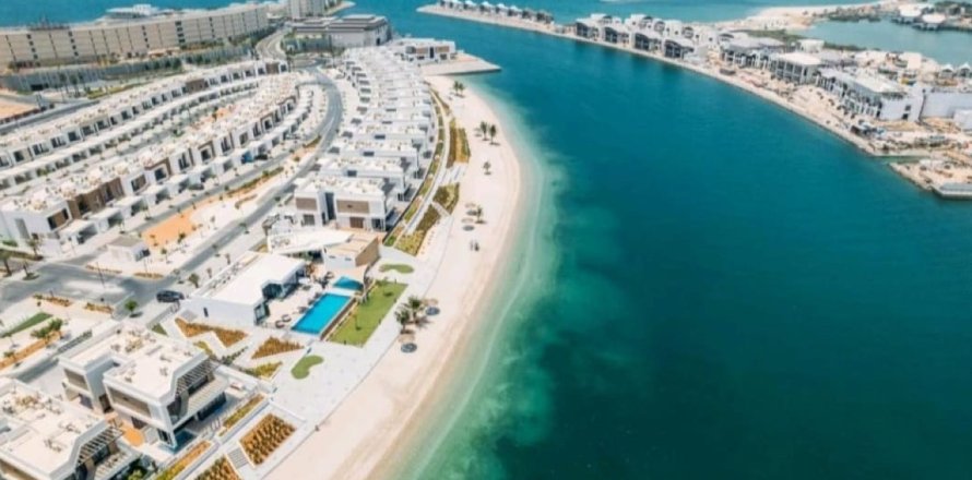 阿联酋 Ras Al Khaimah 联排别墅  2 卧, 235 平方米 , 编号 734684