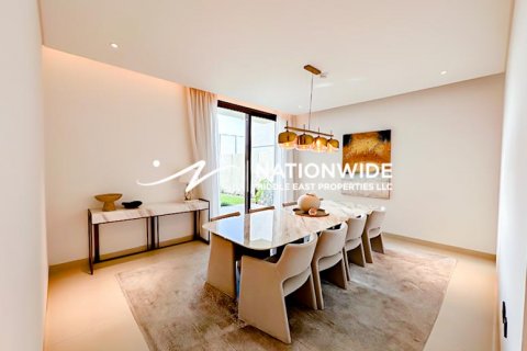 Villa à vendre à  Abu Dhabi, EAU 4 chambres, 465 m2 № 595630 - photo 7