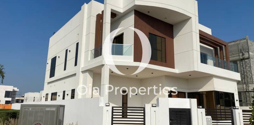 Vila na Yas Island, Abu Dhabi, SAE 4 ložnice, 502 m² Č.: 608471