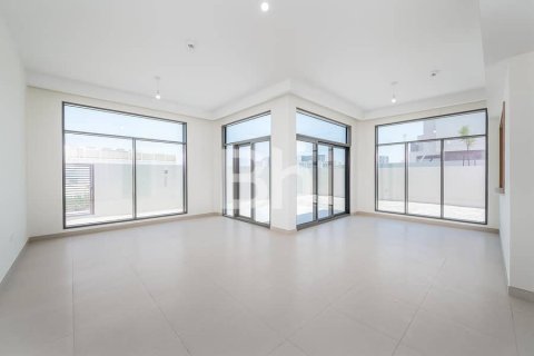 Снять в аренду таунхаус в Dubai South (Dubai World Central), Дубай, ОАЭ 4 спальни, 306м2, № 614704 - фото 2