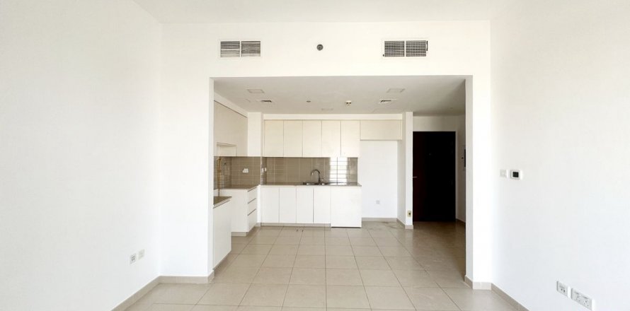 Apartment in Town Square, Dubai, UAE 2 bedrooms, 81.7 sq.m. № 598089