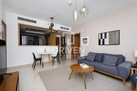 Huoneisto Downtown Dubai (Downtown Burj Dubai), Dubai, Arabiemiraatit 1 makuuhuone, 90.58 m2 № 757228 - kuva 2