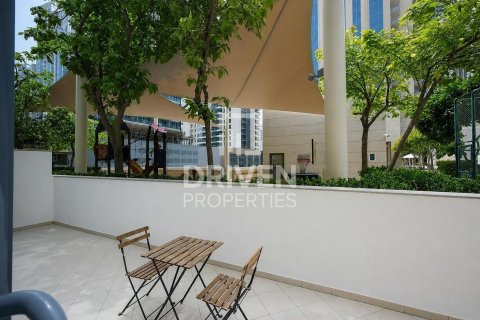 Huoneisto Downtown Dubai (Downtown Burj Dubai), Dubai, Arabiemiraatit 1 makuuhuone, 90.58 m2 № 757228 - kuva 17