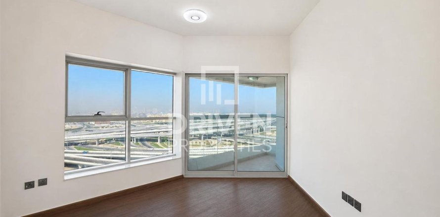 Dzīvoklis Jumeirah Lake Towers, Dubaijā, AAE 3 istabas, 106.47 m2 Nr. 757191