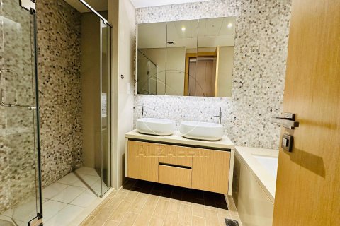 Apartment on the Yas Island, Abu Dhabi, UAE 2 bedrooms, 142 sq.m. № 615512 - photo 12