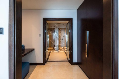 Apartment in The Marina, Abu Dhabi, UAE 2 bedrooms, 141 sq.m. № 615509 - photo 13