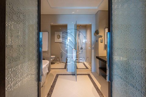 Apartment in The Marina, Abu Dhabi, UAE 2 bedrooms, 141 sq.m. № 615509 - photo 18